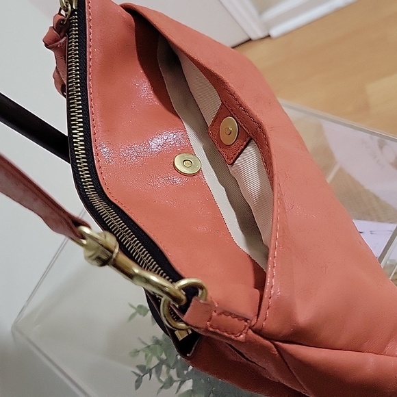 Lucky Brand Orange Koda Leather crossbody bag😍🥰 - Picture 11 of 15